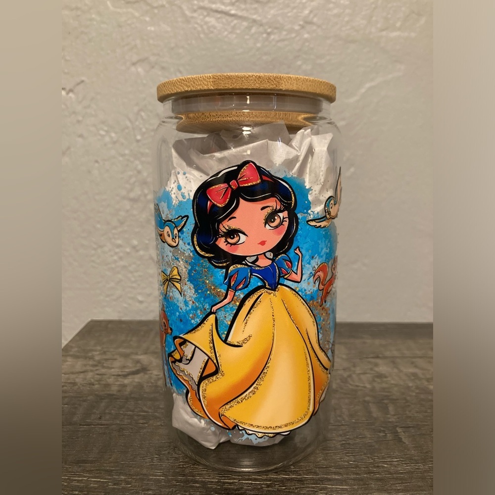 Disneys Snow White and Seven Dwarfs Handmade Tumbler